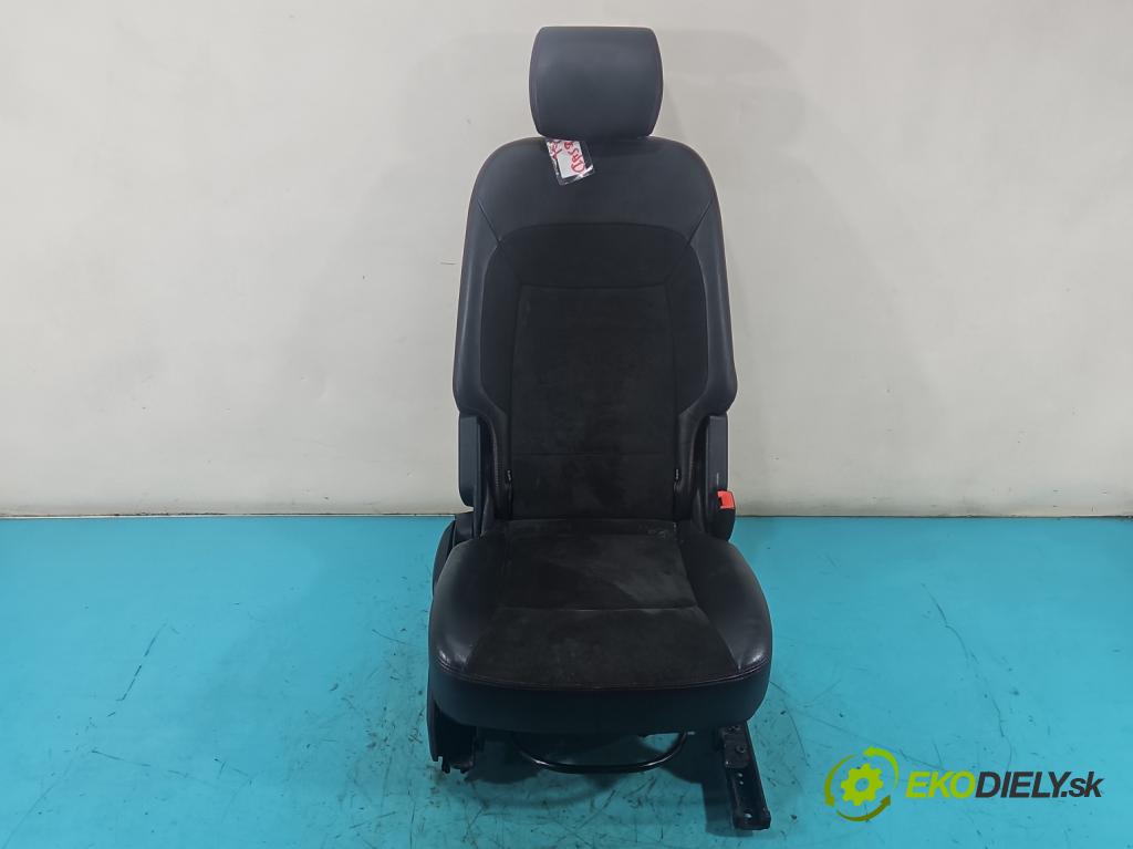 Ford S-max I 2006-2015 2.2 tdci 175 HP manual 129 kW 2179 cm3 5- Sedačka zadné pravý II 