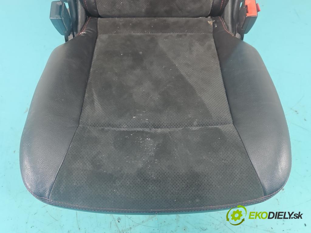 Ford S-max I 2006-2015 2.2 tdci 175 HP manual 129 kW 2179 cm3 5- Sedačka zadné stredný II