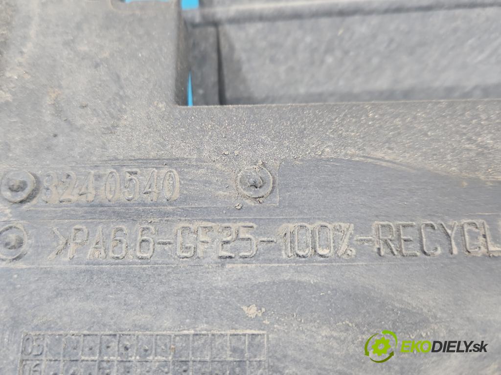 Ford S-max I 2006-2015 2.2 tdci 175 HP manual 129 kW 2179 cm3 5- Ventilátor chladiča 8240540