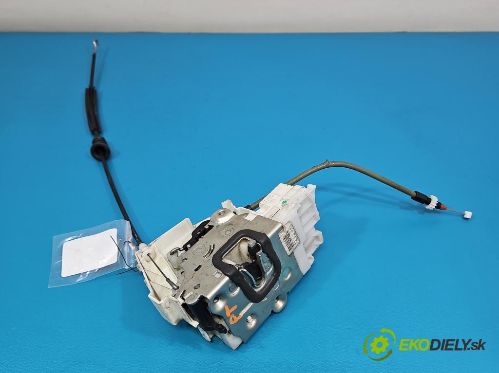 Mercedes A W169 2004-2012 2.0 cdi 140 hp manual 103 kW 1991 cm3 5- zámek zadní pravý 1697302235