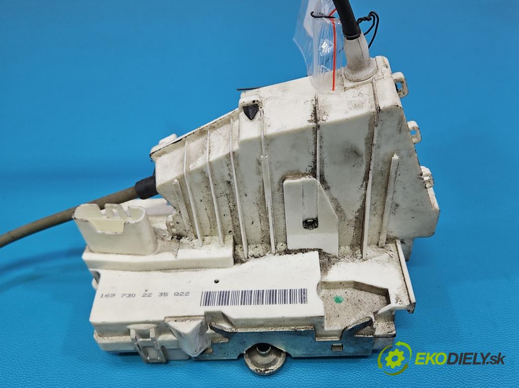 Mercedes A W169 2004-2012 2.0 cdi 140 hp manual 103 kW 1991 cm3 5- zámek zadní pravý 1697302235