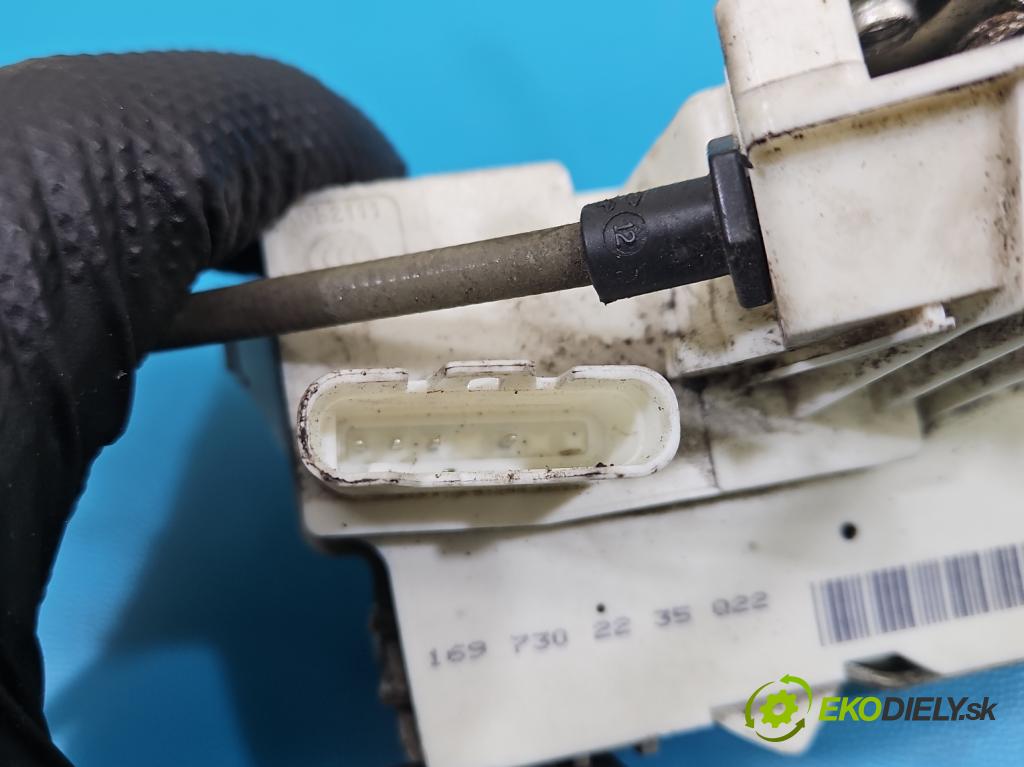 Mercedes A W169 2004-2012 2.0 cdi 140 hp manual 103 kW 1991 cm3 5- zámek zadní pravý 1697302235