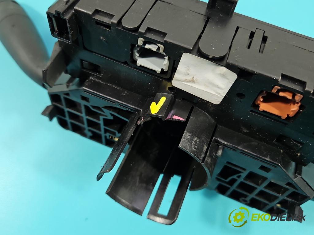 Citroen Berlingo I 1996-2008 2.0 hdi 90 hp manual 66 kW 1997 cm3 5- Přepínač sdružený 345724759 (Páčky pod volantem)