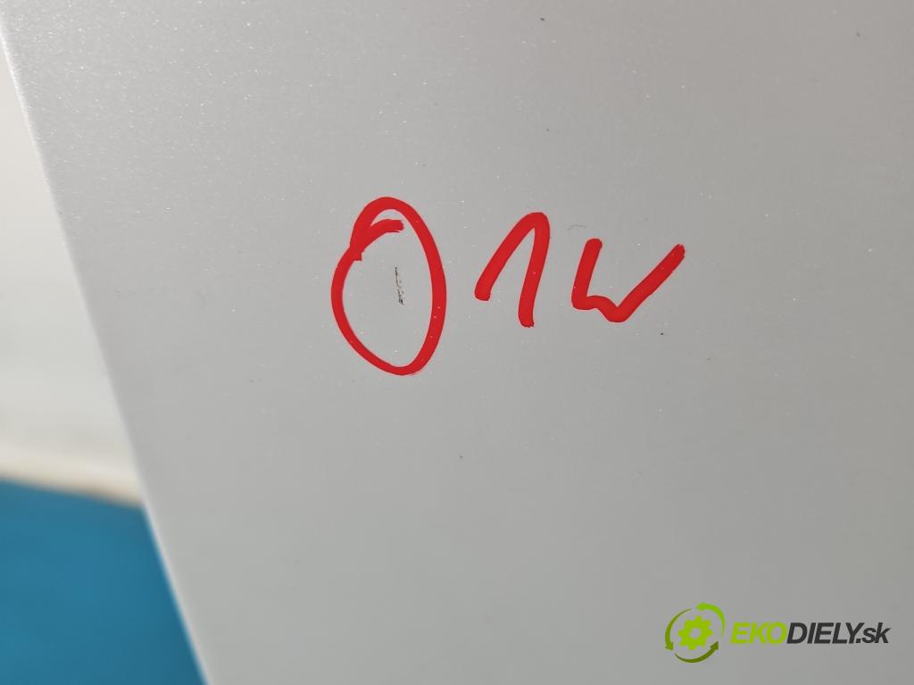 Volvo S90 II 2016- 2.0 T 320KM automatic 235 kW 1969 cm3 4- dveře přední pravé  (Klika dveří ostatní)