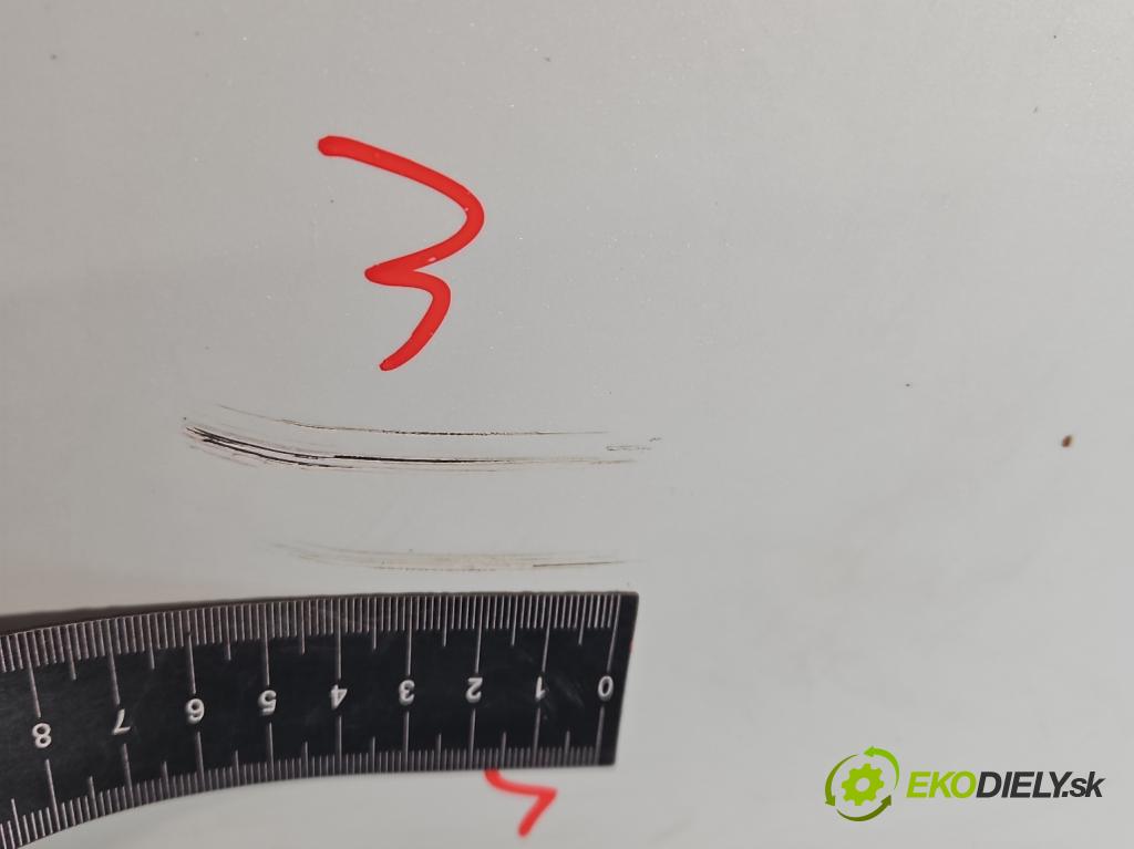 Volvo S90 II 2016- 2.0 T 320KM automatic 235 kW 1969 cm3 4- dveře přední pravé  (Klika dveří ostatní)