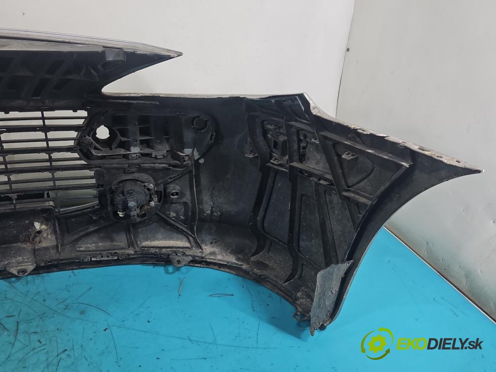 Peugeot 307 1.6 hdi 90 HP manual 66.2 kW 1560 cm3 5- nárazník predné  (Kľučka dverí ostatné)