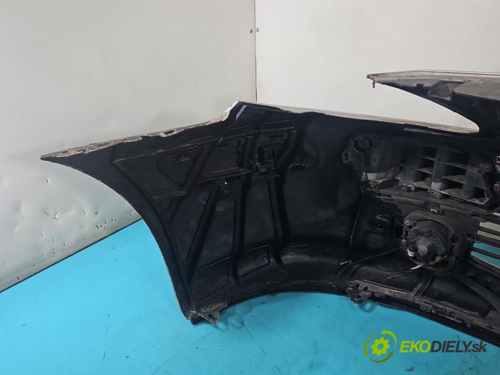 Peugeot 307 1.6 hdi 90 HP manual 66.2 kW 1560 cm3 5- nárazník predné  (Kľučka dverí ostatné)