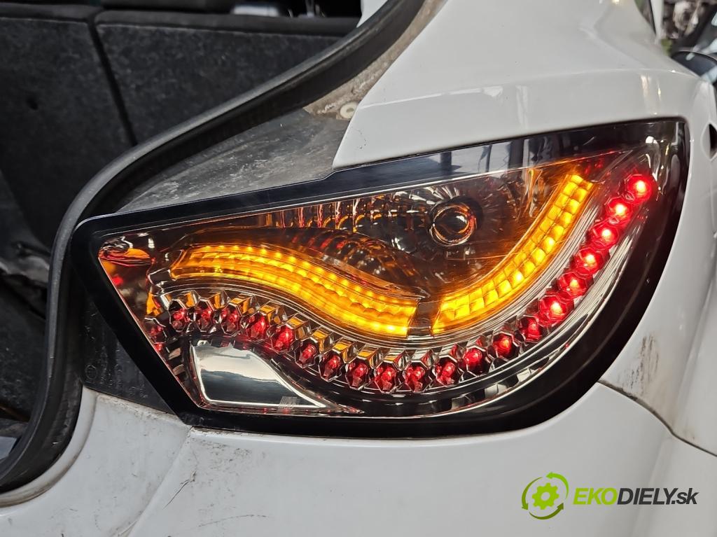 Seat Ibiza IV 6J 2008-2017 1.4 16V 86 HP manual 63 kW 1390 cm3 3- svetlo / reflektor zadné ľavé  (Kľučka dverí ostatné)