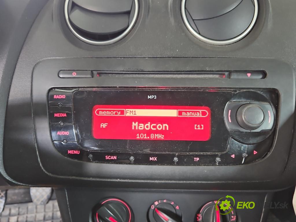 Seat Ibiza IV 6J 2008-2017 1.4 16V 86 HP manual 63 kW 1390 cm3 3- Radio originál 6J0035153B