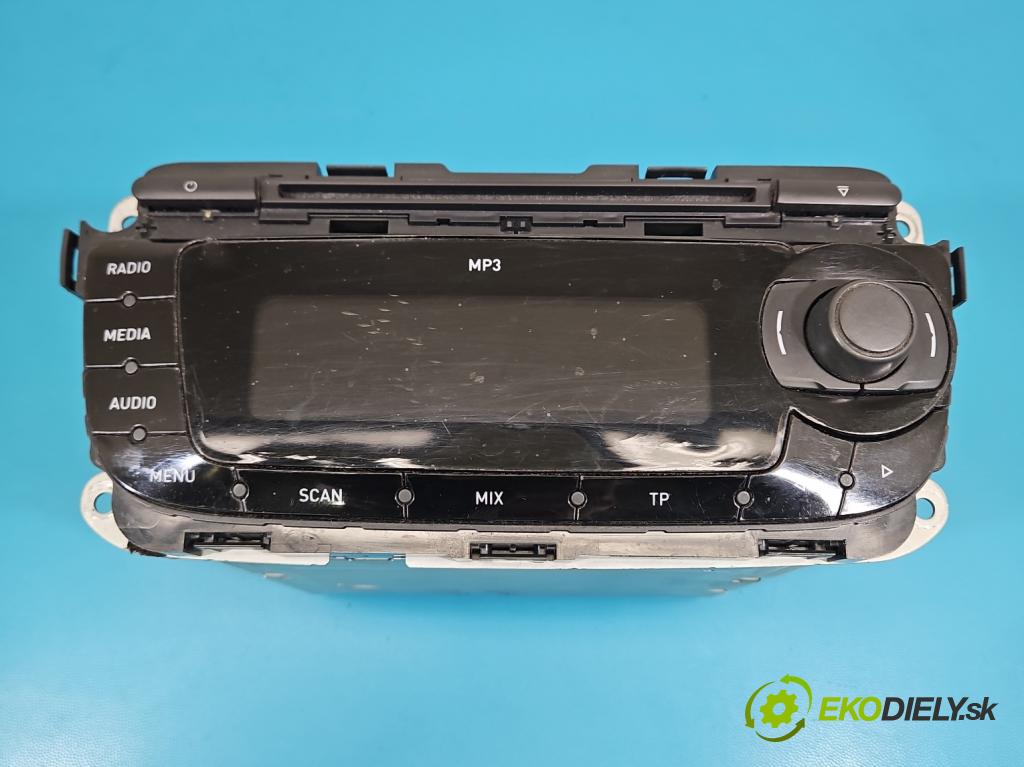 Seat Ibiza IV 6J 2008-2017 1.4 16V 86 HP manual 63 kW 1390 cm3 3- Radio originál 6J0035153B