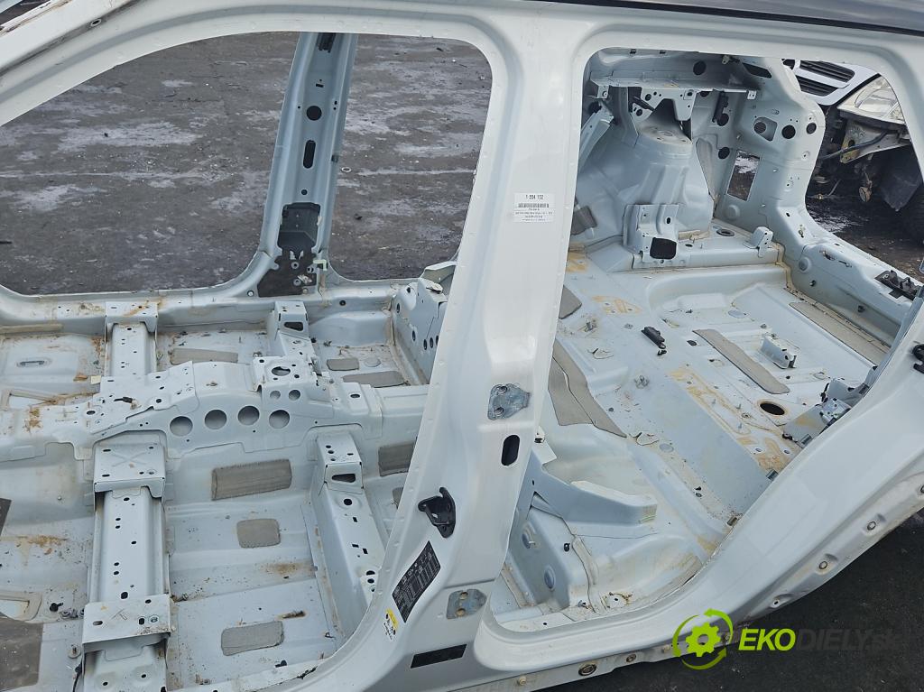 Land rover Range Rover Evoque I 2011-2018 2.0 td 150 hp automatic 110 kW 1999 cm3 5- práh levý  (Karoserie ostatní)