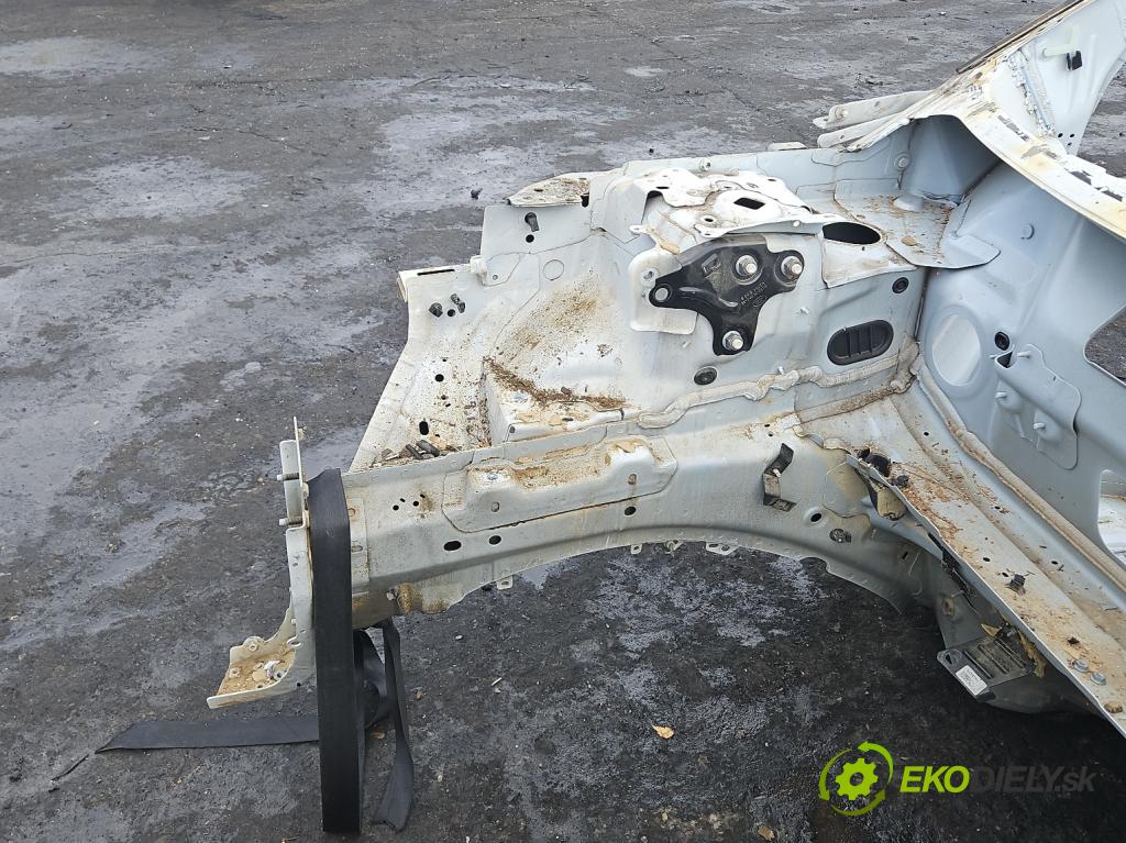 Land rover Range Rover Evoque I 2011-2018 2.0 td 150 hp automatic 110 kW 1999 cm3 5- štvrťka pravé