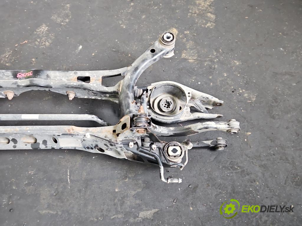 Vw Tiguan II 2016-2024 1.5 TSI 150 HP automatic 110 kW 1498 cm3 5- zadna výstuha 3Q0505235AC (Výstuha zadná)