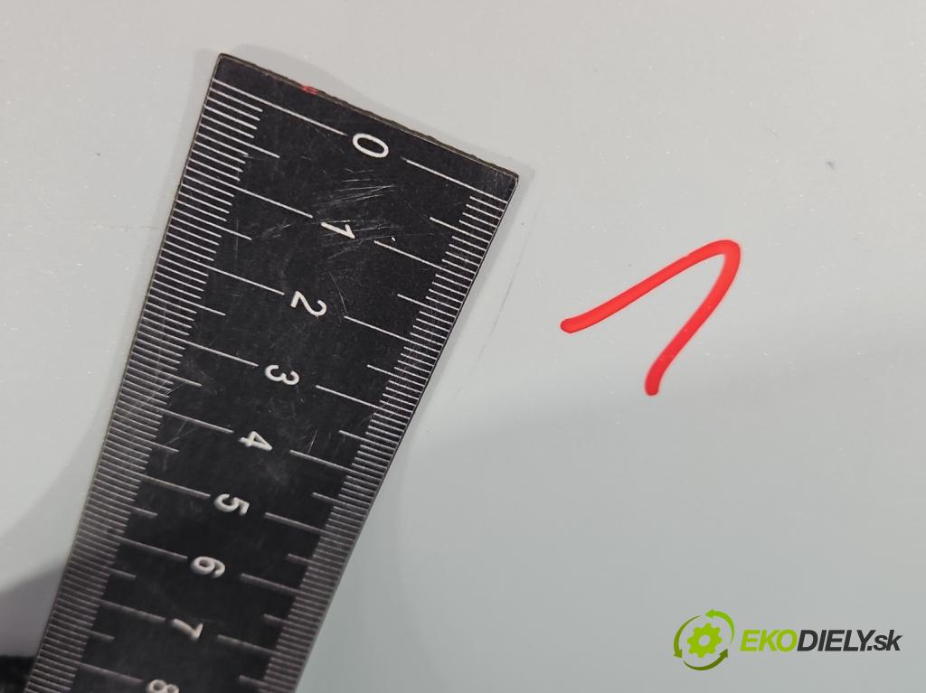 Volvo S90 II 2016- 2.0 T 320KM automatic 235 kW 1969 cm3 4- dvere zadné ľavé  (Kľučka dverí ostatné)