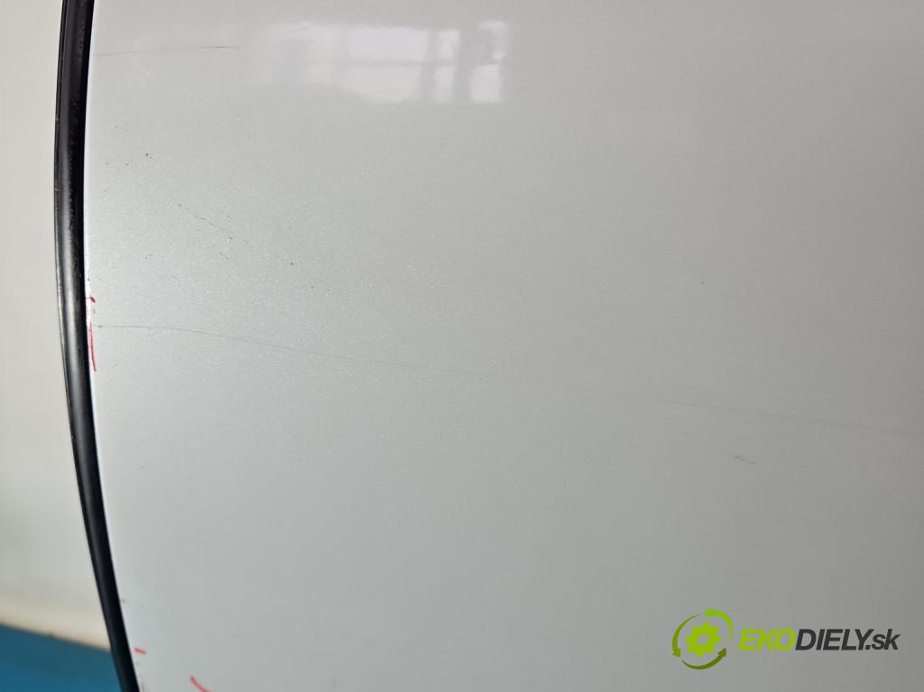 Volvo S90 II 2016- 2.0 T 320KM automatic 235 kW 1969 cm3 4- dvere zadné ľavé  (Kľučka dverí ostatné)