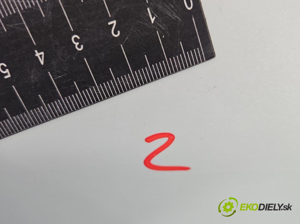 Volvo S90 II 2016- 2.0 T 320KM automatic 235 kW 1969 cm3 4- dvere zadné ľavé  (Kľučka dverí ostatné)