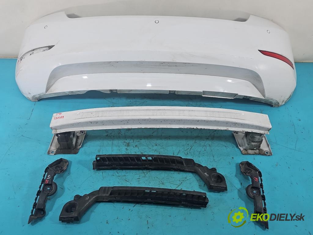 Skoda Fabia III 2014- 2021 1.0 TSI 95 HP manual 70 kW 999 cm3 5- nárazník zadné  (Kľučka dverí ostatné)