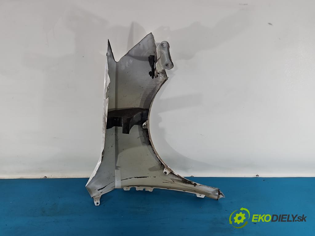 Skoda Fabia III 2014- 2021 1.0 TSI 95 HP manual 70 kW 999 cm3 5- blatník predné ľavý  (Blatník predný ľavý)