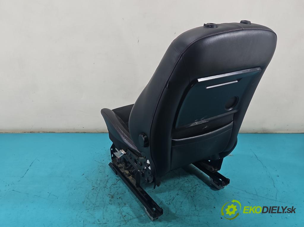 Ford S-max I 2006-2015 2.2 tdci 175 hp manual 129 kW 2179 cm3 5- Sedadlo levý  (Sedadlo)