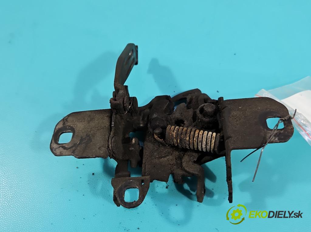 Seat Leon I 1999-2005 1.6 SR 101 HP manual 74 kW 1595 cm3 5- zámok kapoty 1M0823503J