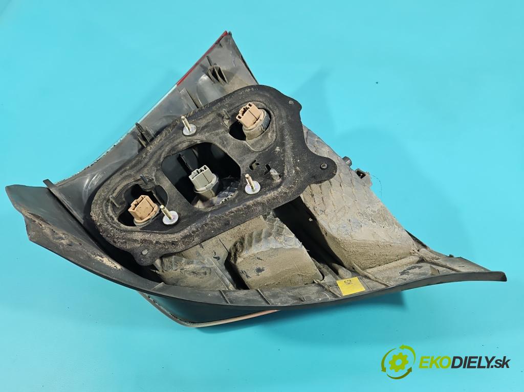 Honda Civic VII 2000-2006 1.4 16V 90 HP manual 66 kW 1396 cm3 5- svetlo / reflektor zadné ľavé  (Kľučka dverí ostatné)