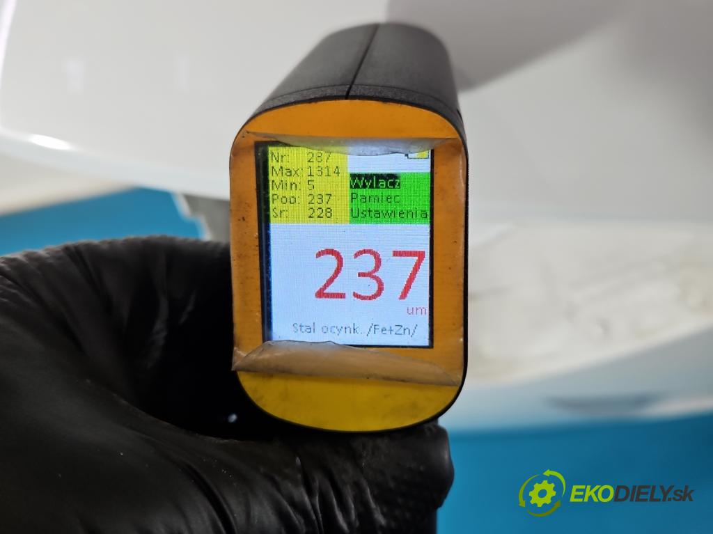 Vw Tiguan II 2016-2024 1.5 TSI 150 hp automatic 110 kW 1498 cm3 5- zadní kufrové dveře  (Zadní kapota (kufr))