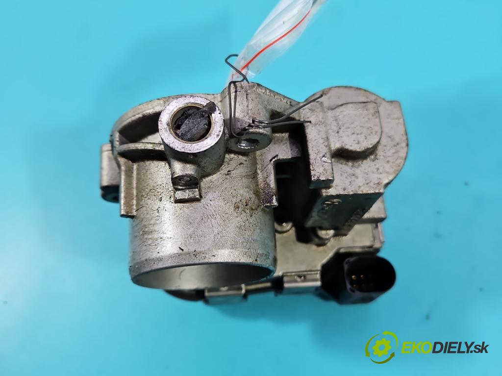 Skoda Fabia III 2014- 2021 1.0 TSI 95 HP manual 70 kW 999 cm3 5- klapka 04C133062C (Škrtiaca klapka)