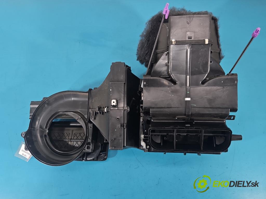 Skoda Fabia III 2014- 2021 1.0 TSI 95 hp manual 70 kW 999 cm3 5- radiátor 6Q1820308T (Radiátor topení)