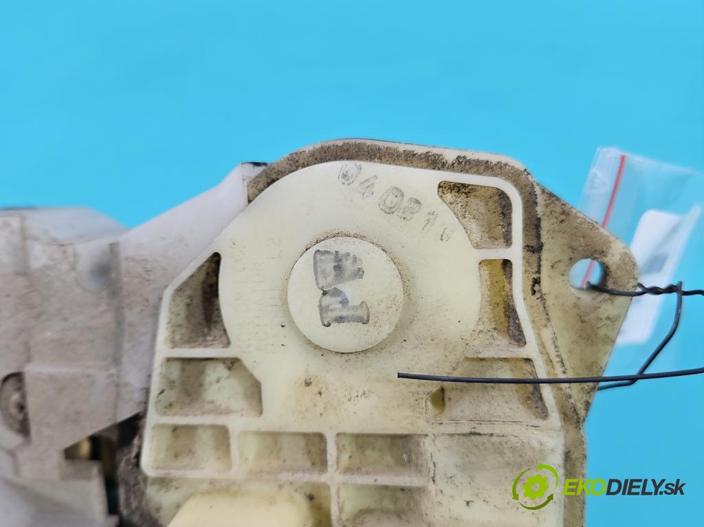 Honda Civic VII 2000-2006 1.4 16V 90 HP manual 66 kW 1396 cm3 5- zámok zadné ľavý