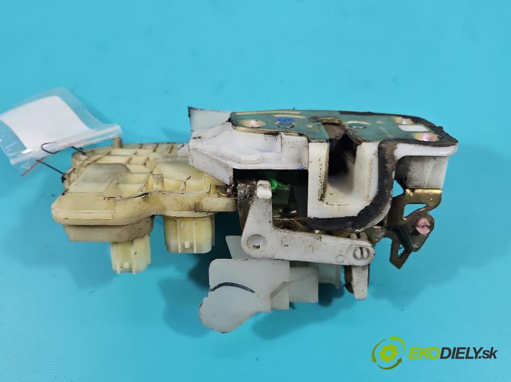 Honda Civic VII 2000-2006 1.4 16V 90 HP manual 66 kW 1396 cm3 5- zámok zadné ľavý