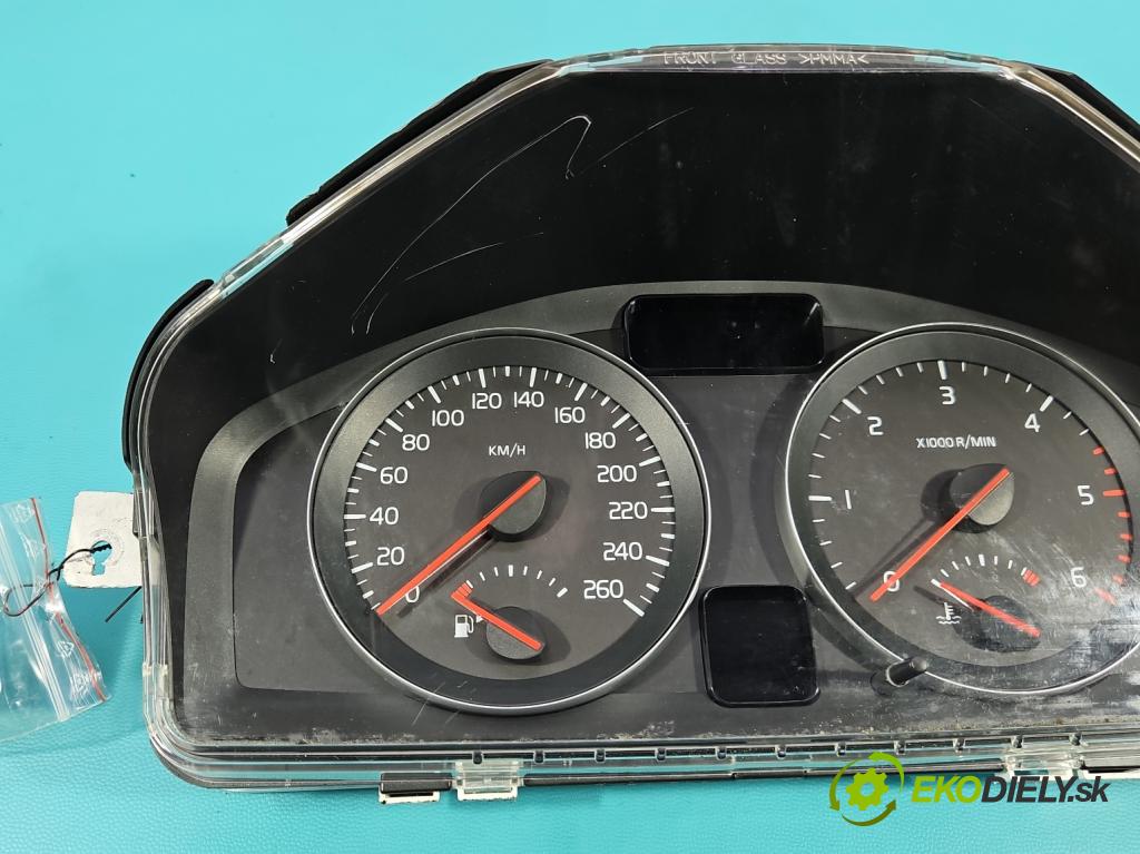 Volvo C30 1.6 hdi 109 hp manual 80 kW 1560 cm3 3- Přístrojová deska 31254776 (Přístrojová deska)