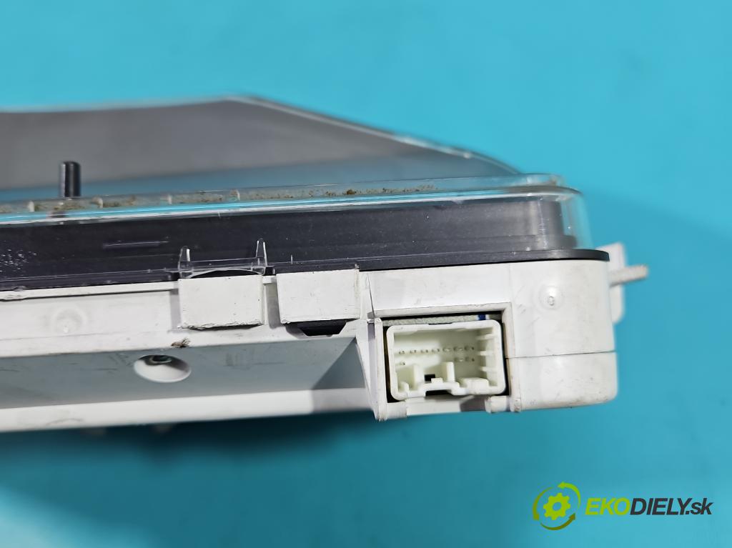 Volvo C30 1.6 hdi 109 hp manual 80 kW 1560 cm3 3- Přístrojová deska 31254776 (Přístrojová deska)