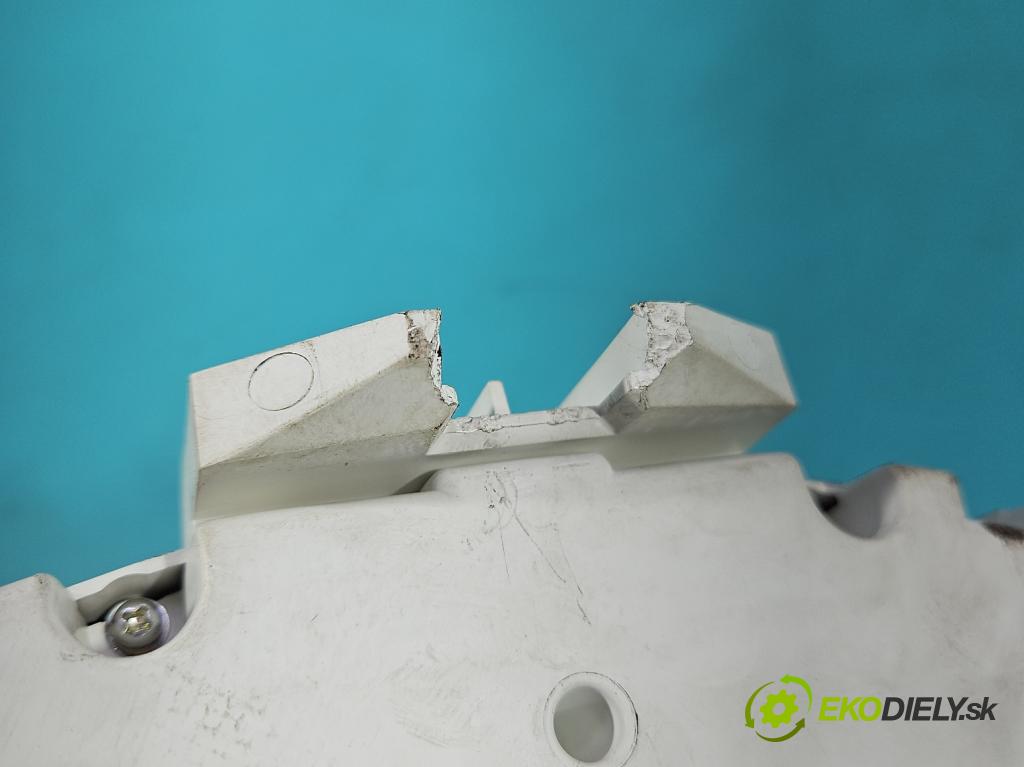 Volvo C30 1.6 hdi 109 hp manual 80 kW 1560 cm3 3- Přístrojová deska 31254776 (Přístrojová deska)