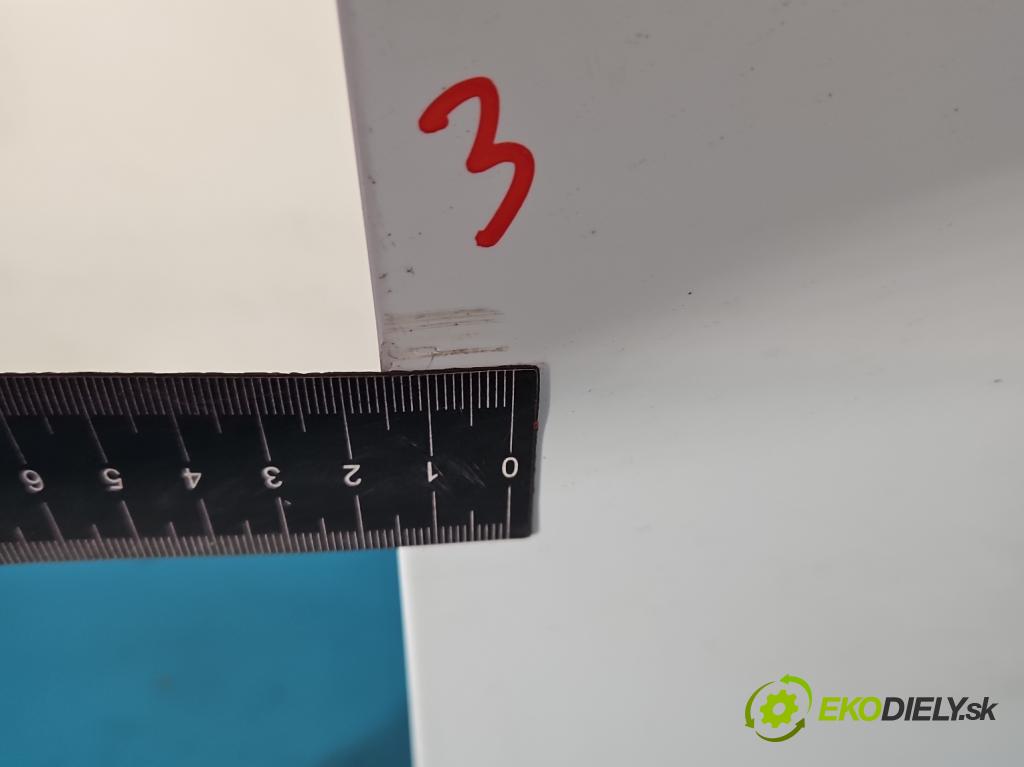 Kia Sportage III 2010-2015 2.0 crdi 136hp automatic 100 kW 1995 cm3 5- dveře přední pravé  (Klika dveří ostatní)