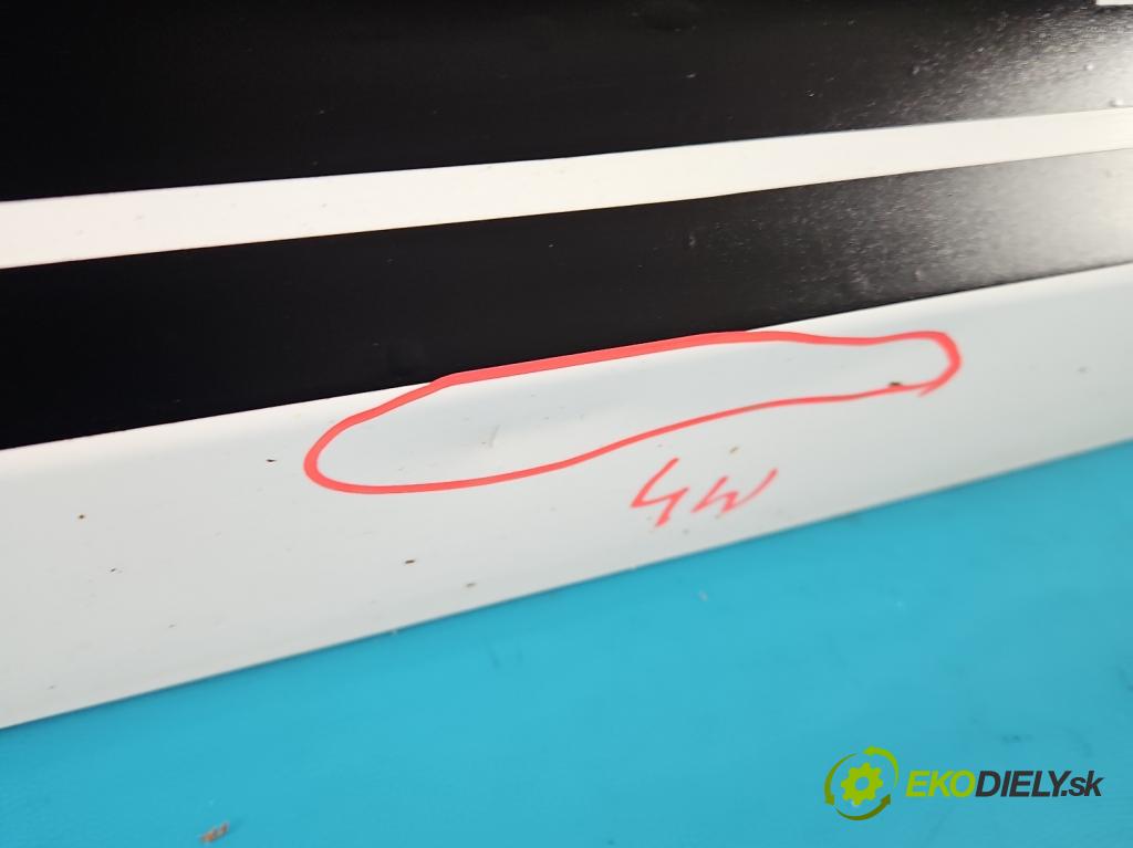 Kia Sportage III 2010-2015 2.0 crdi 136hp automatic 100 kW 1995 cm3 5- dveře přední pravé  (Klika dveří ostatní)