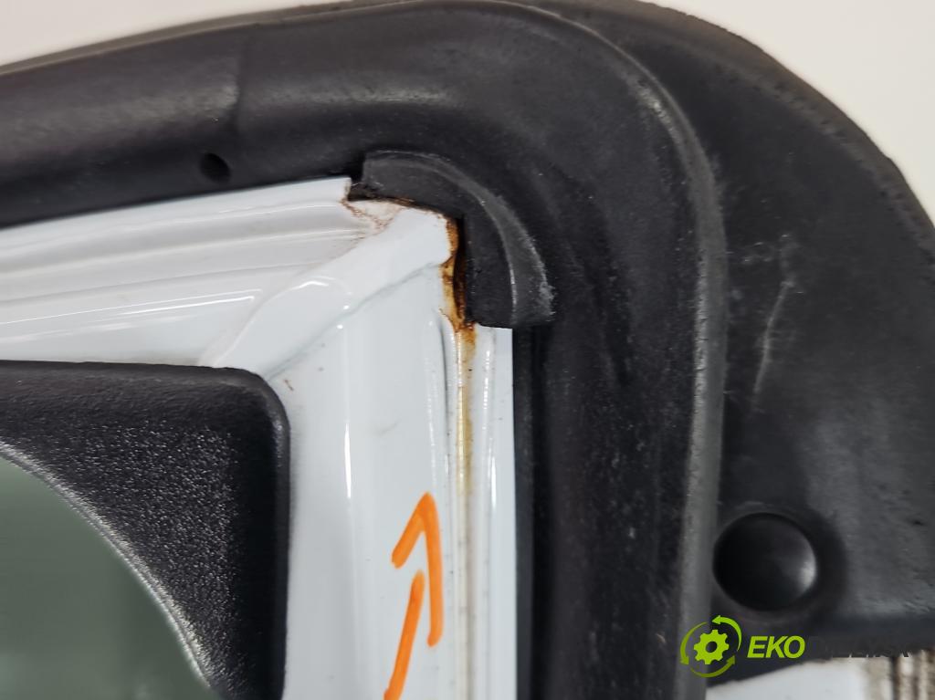 Kia Sportage III 2010-2015 2.0 crdi 136 HP automatic 100 kW 1995 cm3 5- dvere zadné pravé  (Kľučka dverí ostatné)