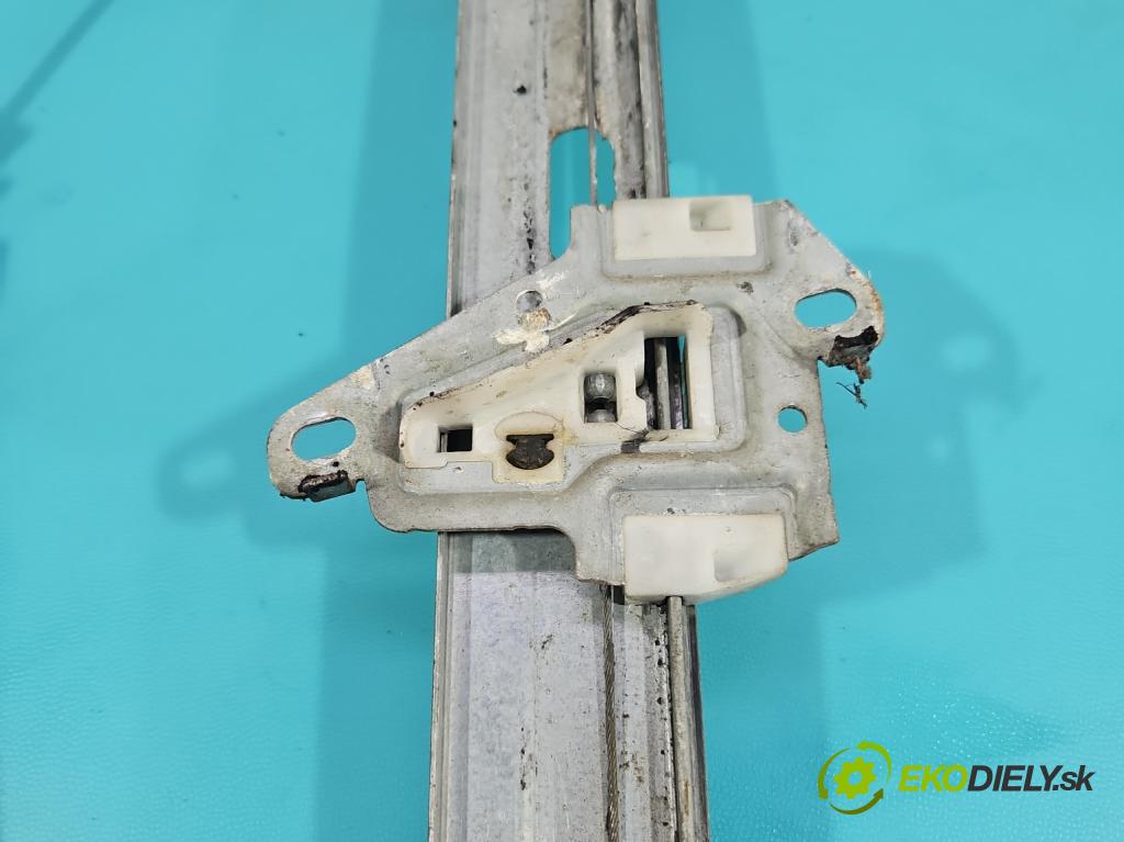 Honda Civic VII 2000-2006 1.4 16V 90 HP manual 66 kW 1396 cm3 5- mechanizmus okna predné ľavý