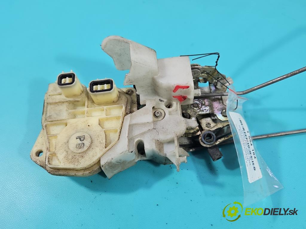 Honda Civic VII 2000-2006 1.4 16V 90 HP manual 66 kW 1396 cm3 5- zámok predné ľavý