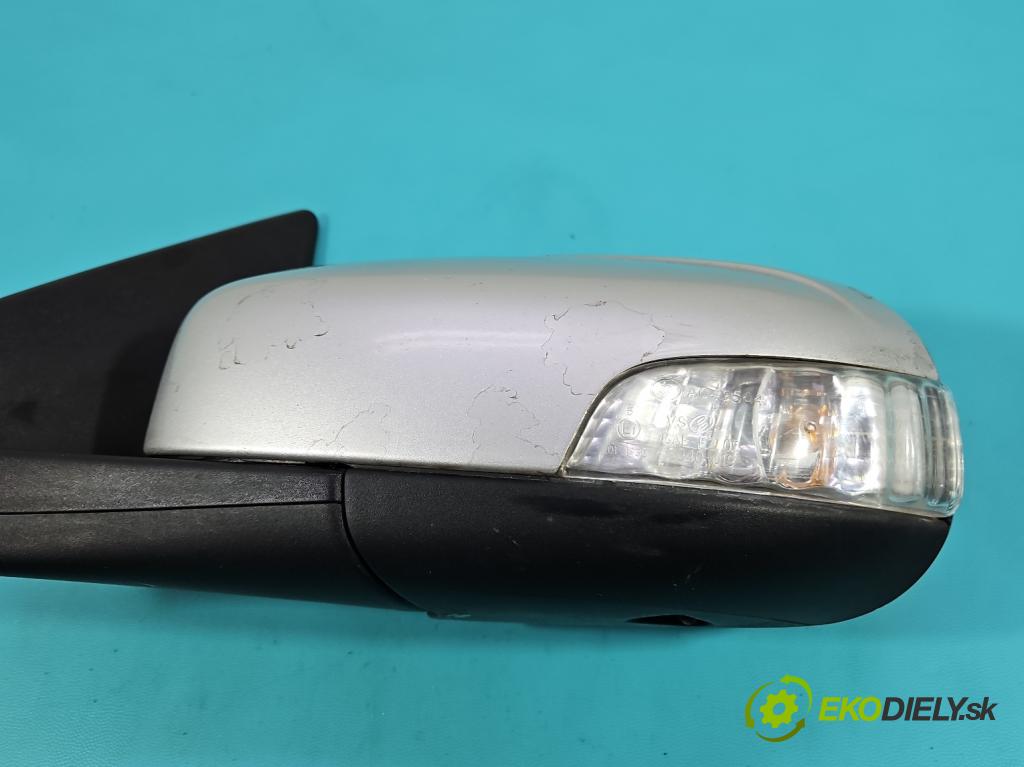 Volvo C30 1.6 hdi 109 HP manual 80 kW 1560 cm3 3- zrkadlo ľavé  (Kľučka dverí ostatné)