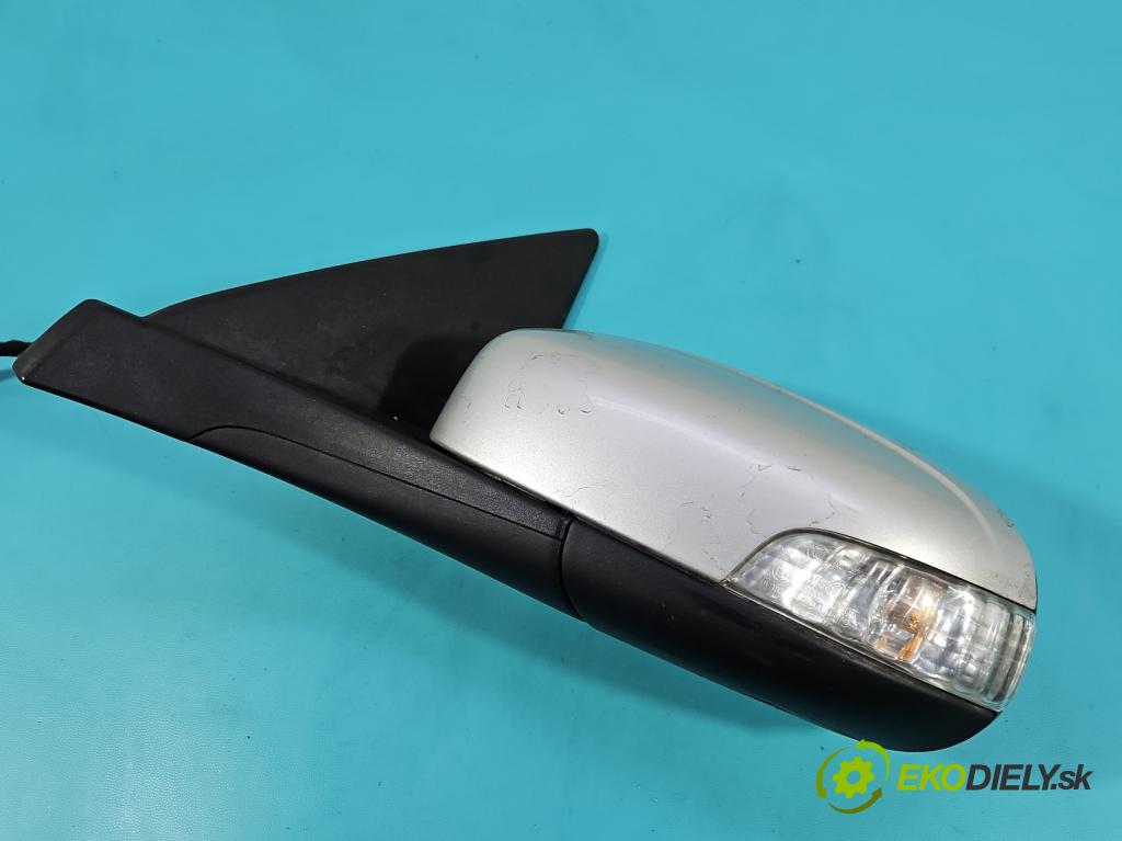 Volvo C30 1.6 hdi 109 HP manual 80 kW 1560 cm3 3- zrkadlo ľavé  (Kľučka dverí ostatné)