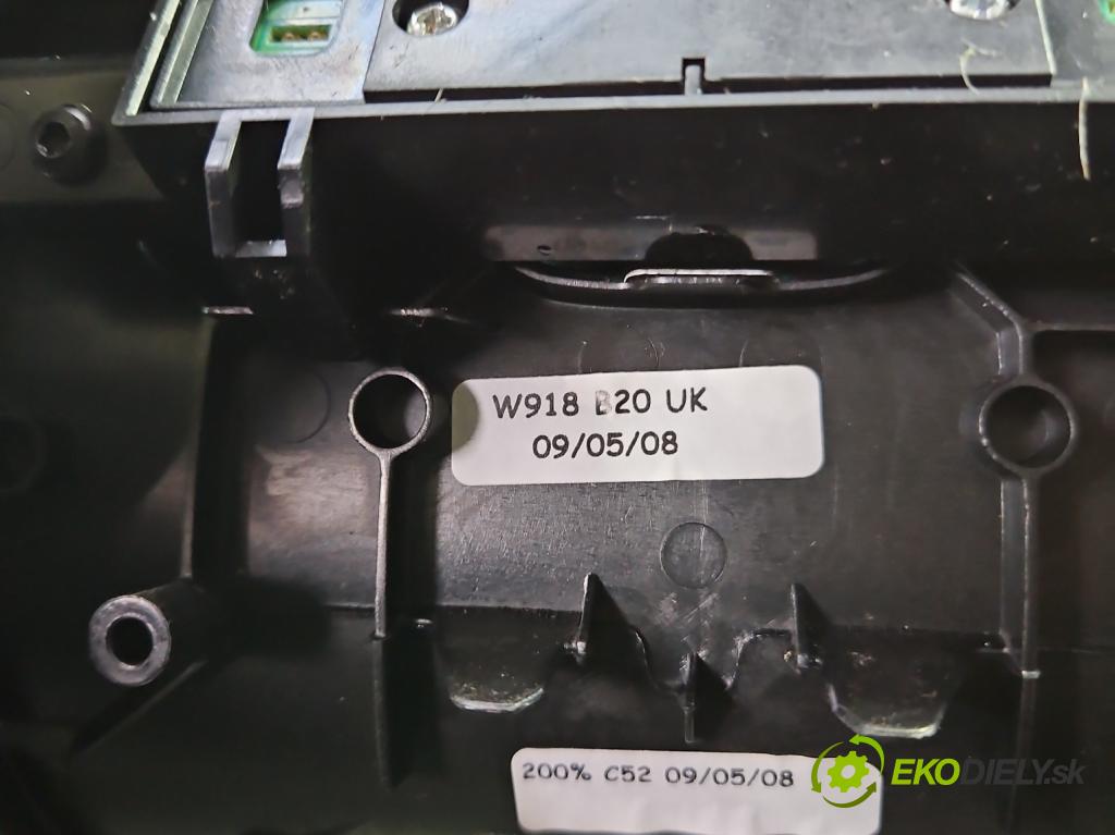 Volvo C30 1.6 hdi 109 HP manual 80 kW 1560 cm3 3- panel kúrenia 30782540