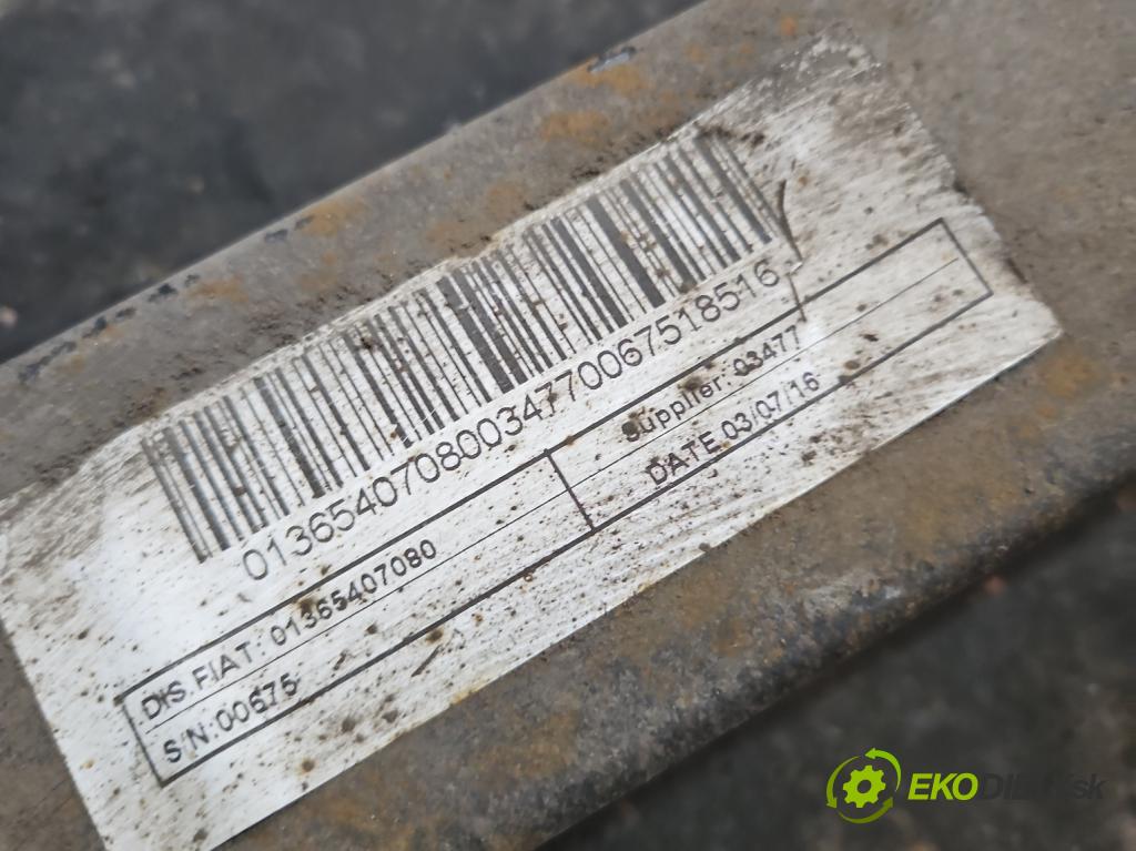 Fiat Ducato IV 2014- 2.3 jtd 131 HP manual 96 kW 2287 cm3 5- listové pero zadné 01365407080