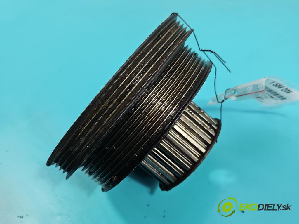 Fiat Ducato IV 2014- 2.3 jtd 131 HP manual 96 kW 2287 cm3 5- koleso pás: hriadele kľukovej 504076697