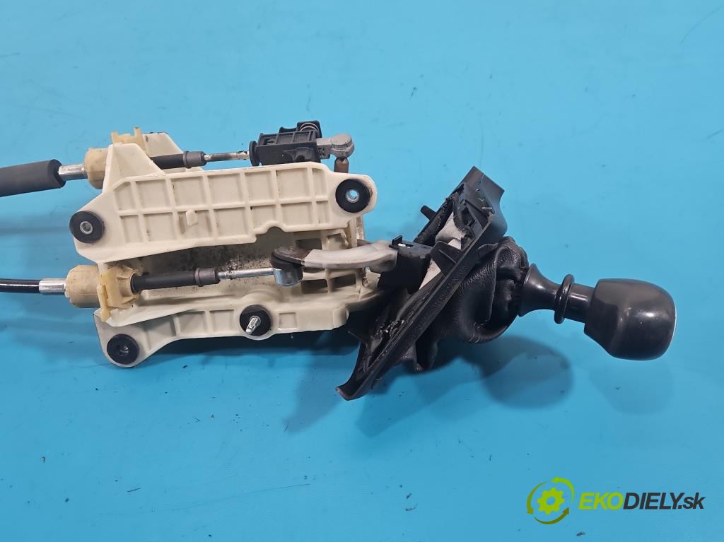 Fiat Ducato IV 2014- 2.3 jtd 131 HP manual 96 kW 2287 cm3 5- Páka: Změny: stupeň,rýchlosť 502945490 (Rýchlostná páka (kulisa))