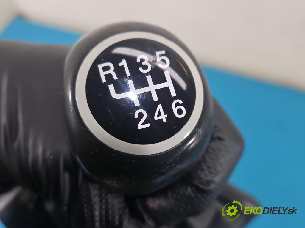 Fiat Ducato IV 2014- 2.3 jtd 131 HP manual 96 kW 2287 cm3 5- Páka: Změny: stupeň,rýchlosť 502945490 (Rýchlostná páka (kulisa))