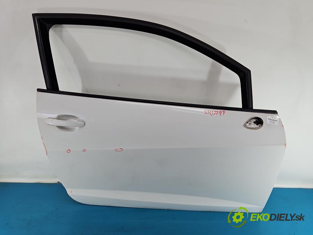 Seat Ibiza IV 6J 2008-2017 1.4 16V 86 hp manual 63 kW 1390 cm3 3- dveře přední pravé  (Klika dveří ostatní)