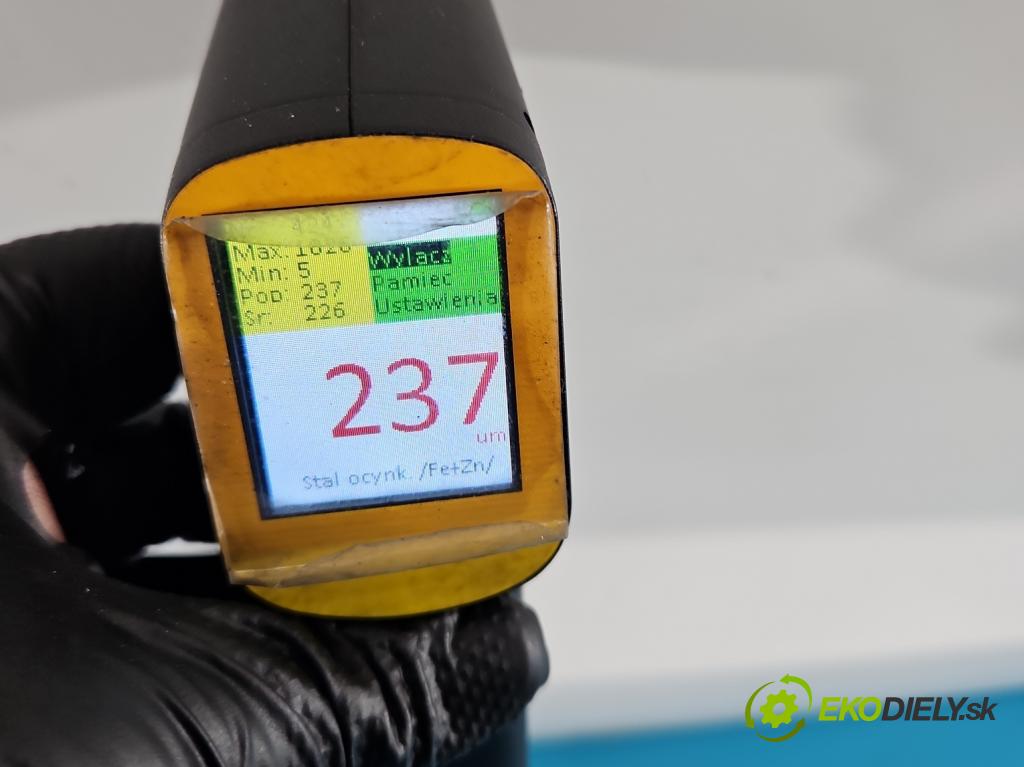 Seat Ibiza IV 6J 2008-2017 1.4 16V 86 hp manual 63 kW 1390 cm3 3- dveře přední pravé  (Klika dveří ostatní)