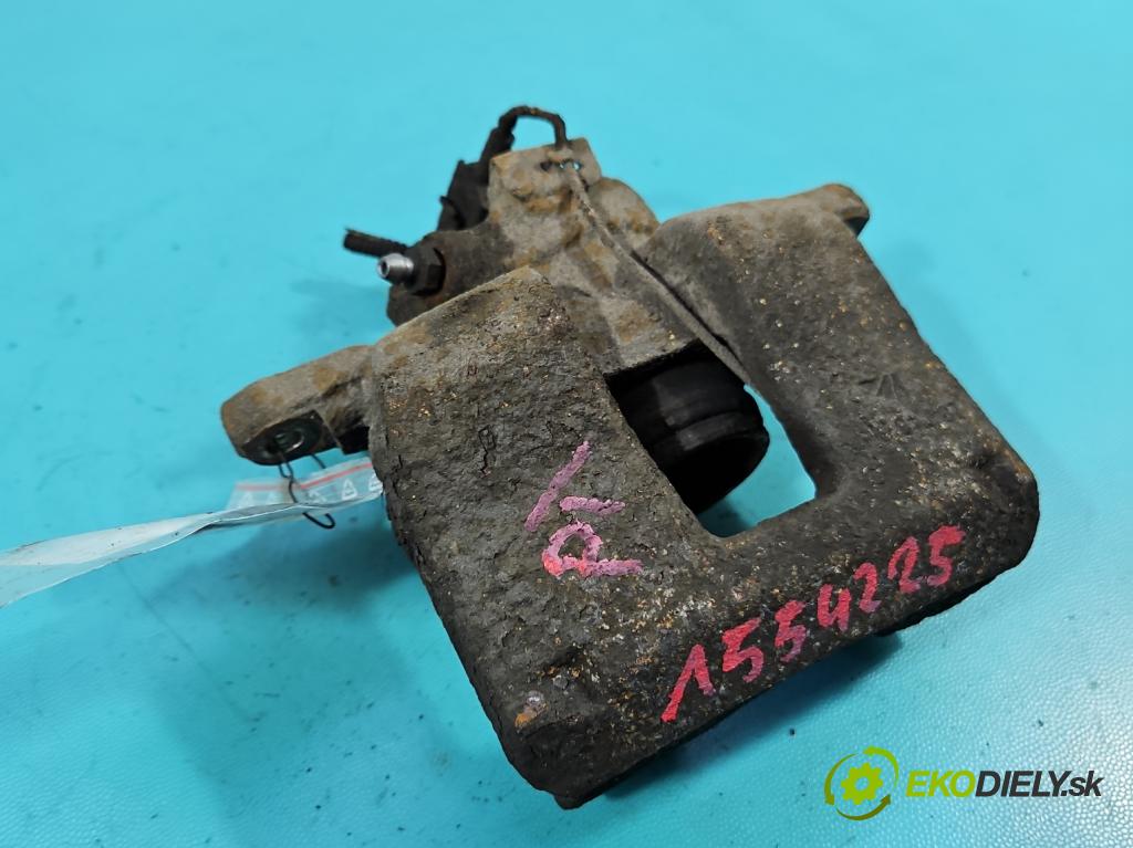 Fiat Ducato IV 2014- 2.3 jtd 131 HP manual 96 kW 2287 cm3 5- brzdič zadné pravý  (Kľučka dverí ostatné)