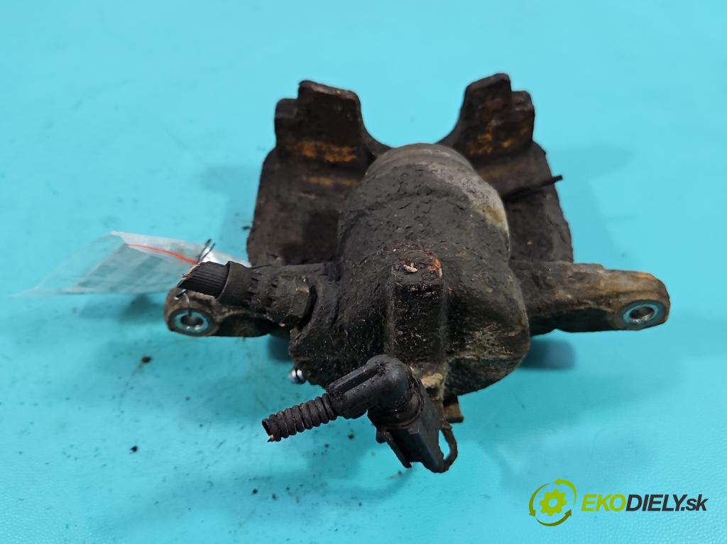 Fiat Ducato IV 2014- 2.3 jtd 131 HP manual 96 kW 2287 cm3 5- brzdič zadné pravý  (Kľučka dverí ostatné)