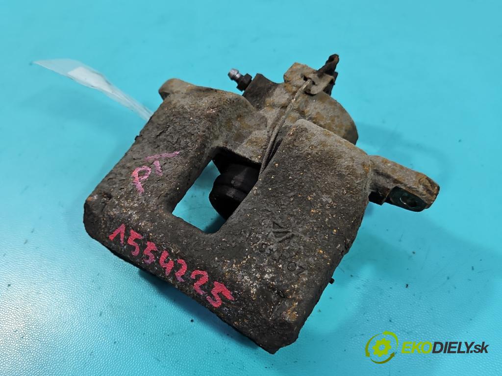 Fiat Ducato IV 2014- 2.3 jtd 131 HP manual 96 kW 2287 cm3 5- brzdič zadné pravý  (Kľučka dverí ostatné)